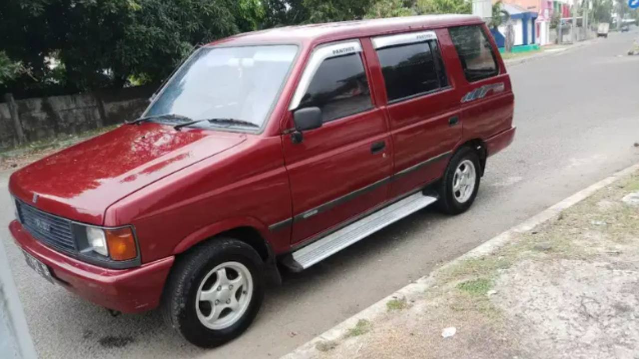 tipe panther paling bandel