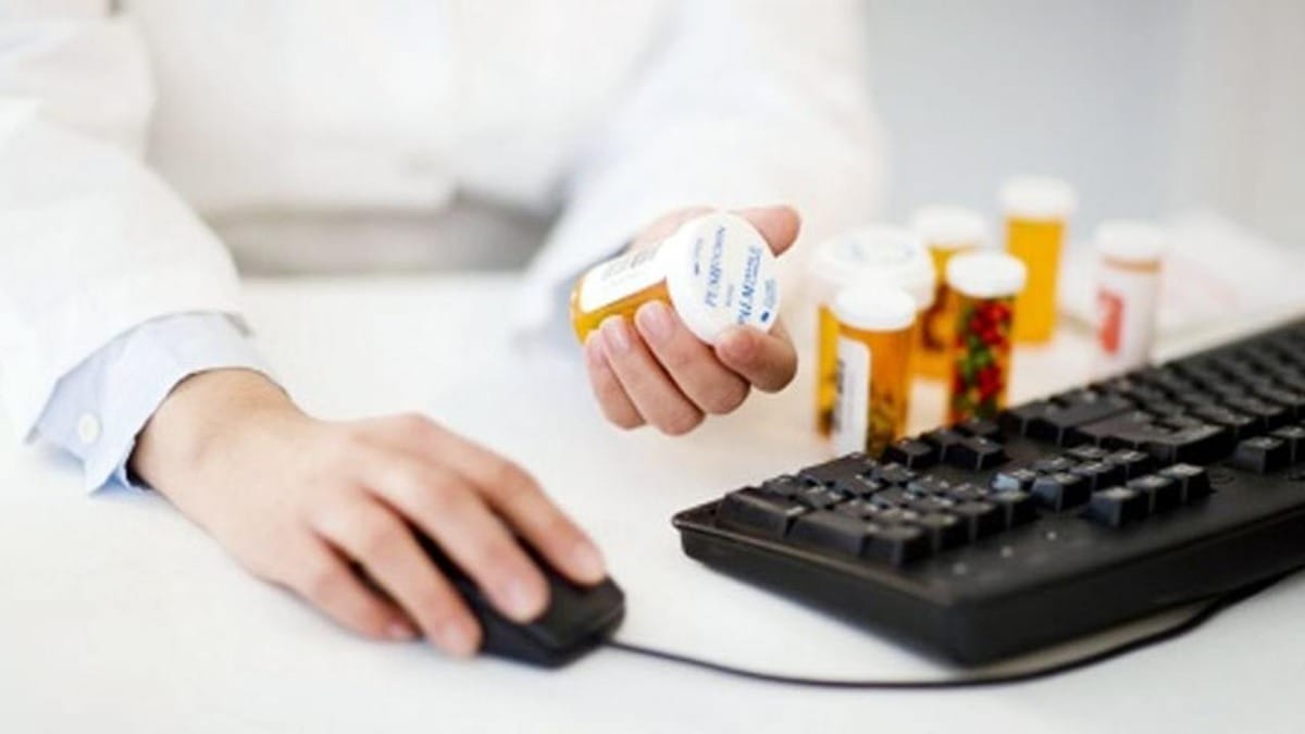 kenapa sekarang banyak apotek