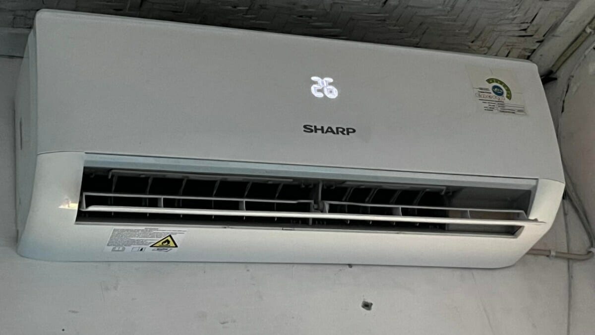 review ac sharp kelebihan dan kekurangan